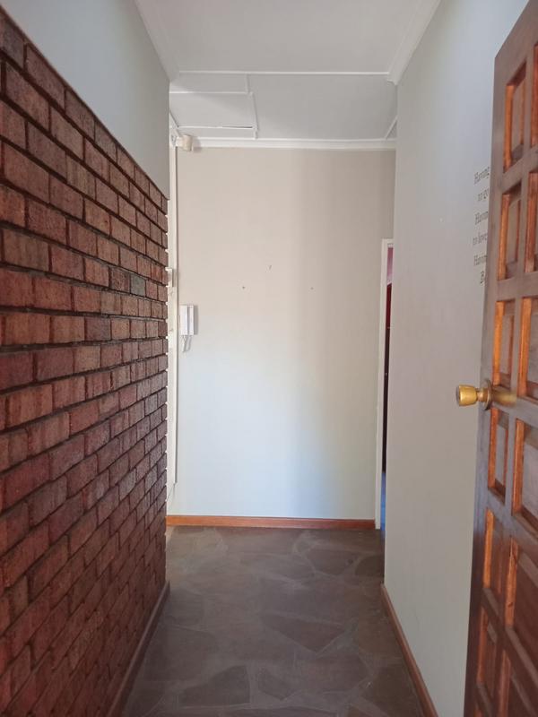 To Let 3 Bedroom Property for Rent in Sunnyside Eastern Cape
